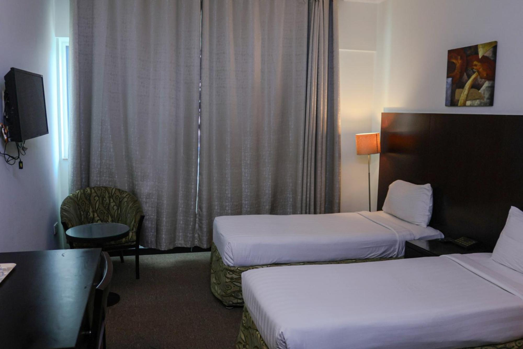 Boonmax Hotel Dubai Exterior photo